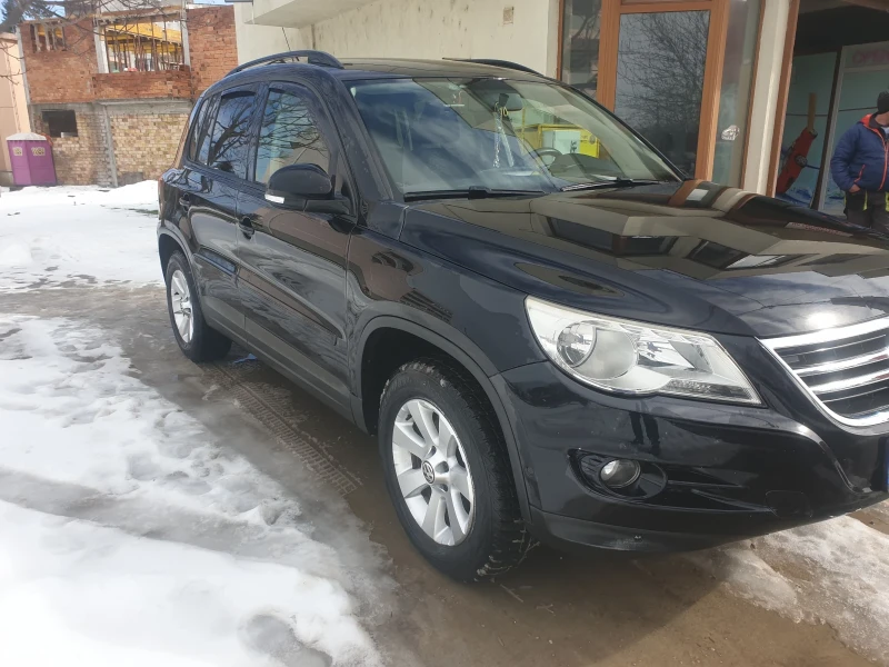 VW Tiguan, снимка 2 - Автомобили и джипове - 53596271