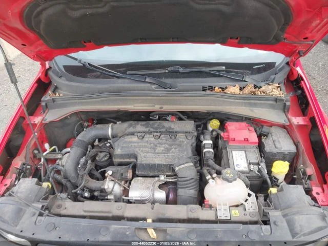 Jeep Renegade (RED) EDITION 4X4 - изображение 9