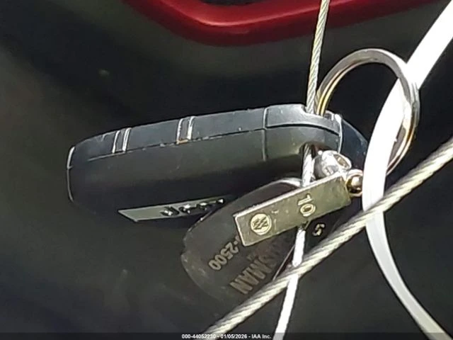 Jeep Renegade (RED) EDITION 4X4 - изображение 10