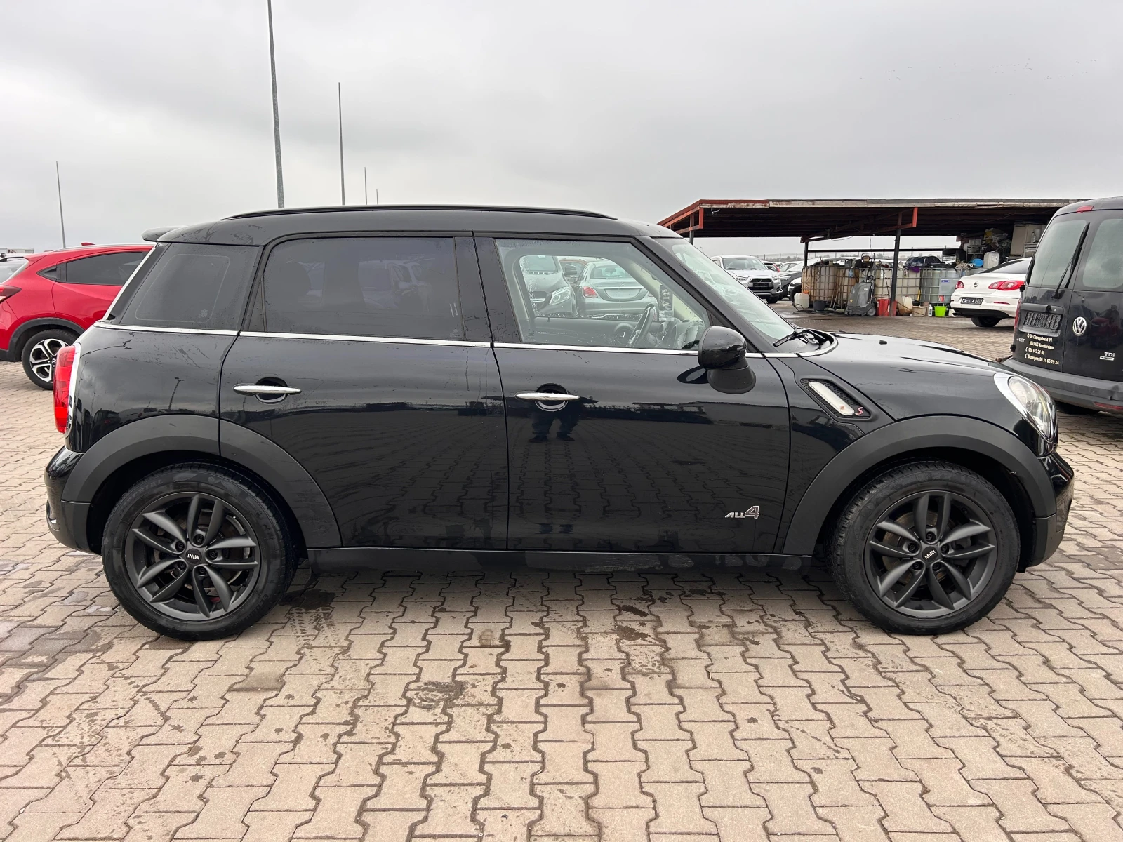 Mini Countryman 2.0D AVTOMAT/NAVI 4X4  - изображение 4