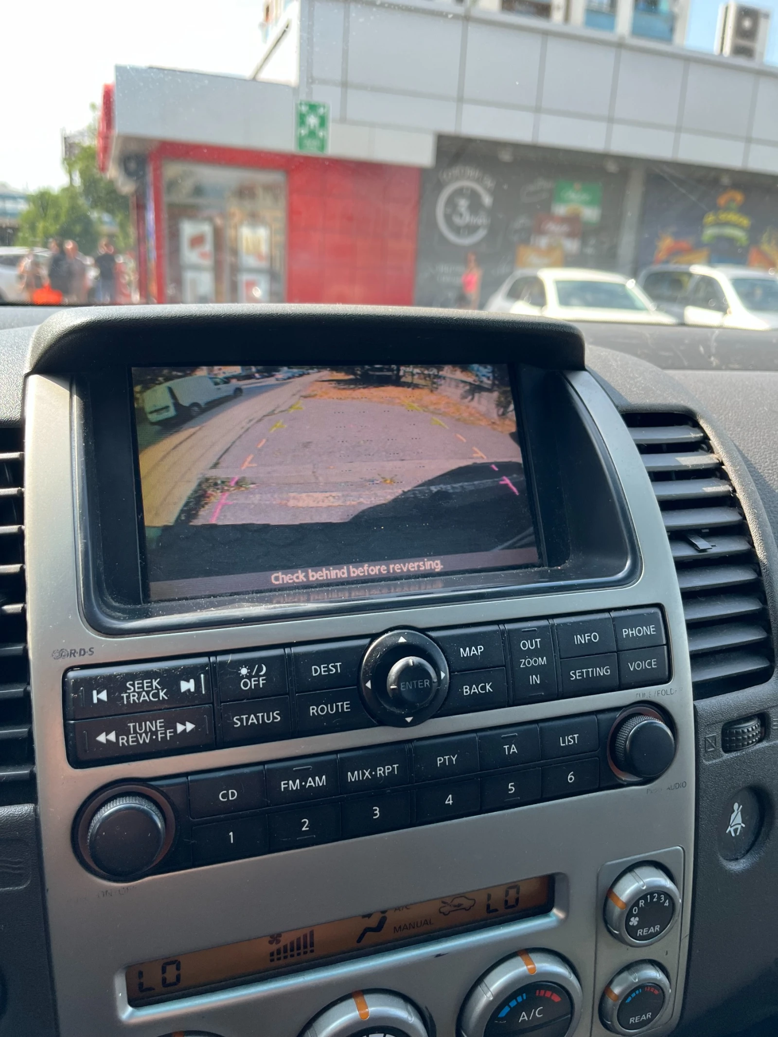 Nissan Pathfinder 2.5 DTi - изображение 6