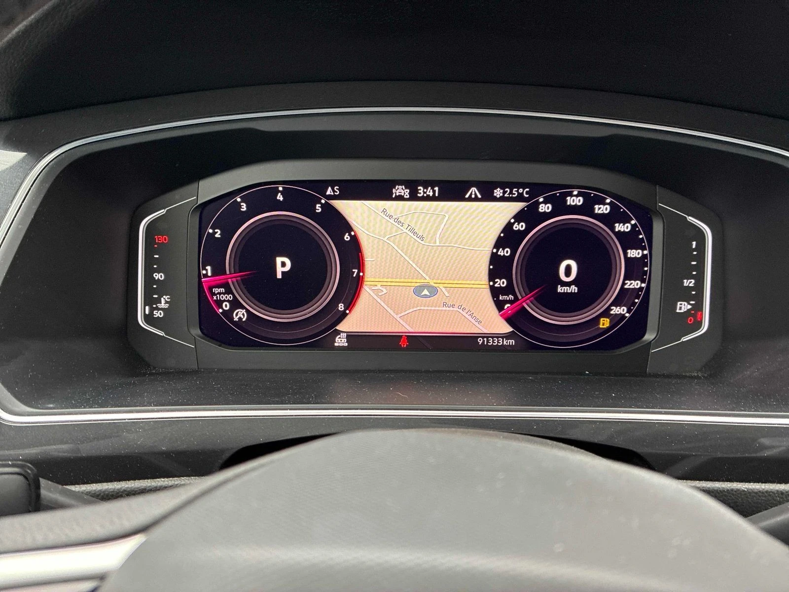 VW Tiguan Highline R-Line CARFAX    | Mobile.bg   7