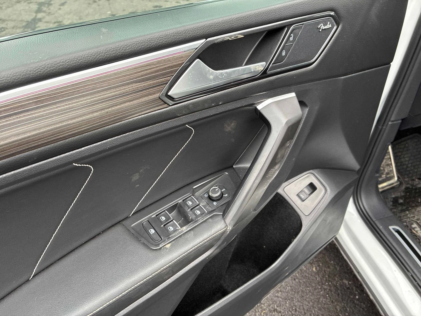 VW Tiguan Highline R-Line CARFAX    | Mobile.bg   9