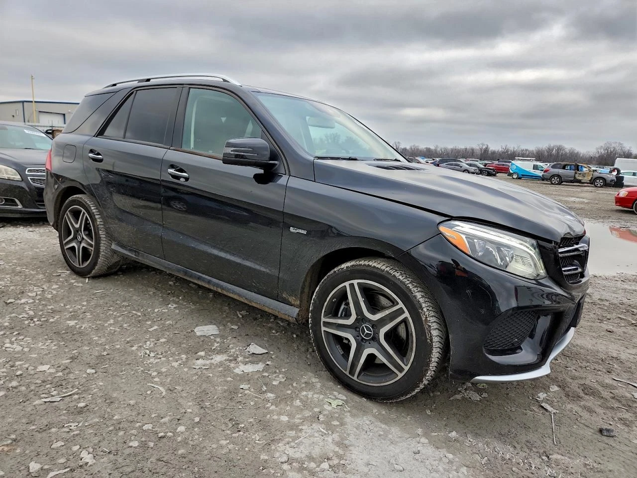 Mercedes-Benz GLE 43 AMG  - изображение 4