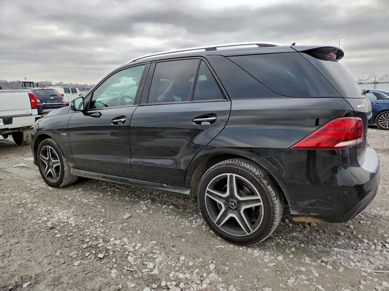 Mercedes-Benz GLE 43 AMG  - изображение 2