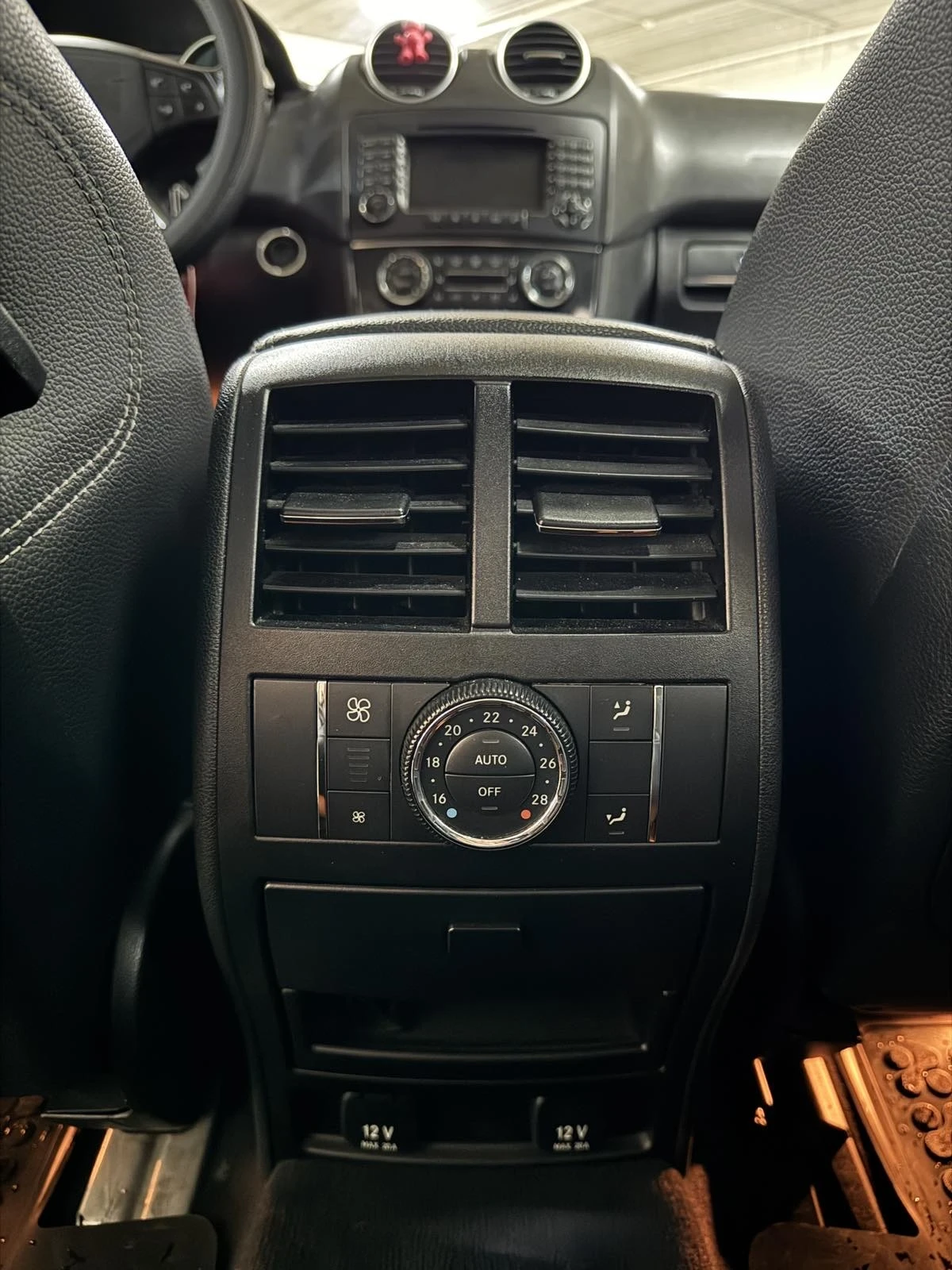 Mercedes-Benz ML 320 AMG, снимка 14 - Автомобили и джипове - 54826152