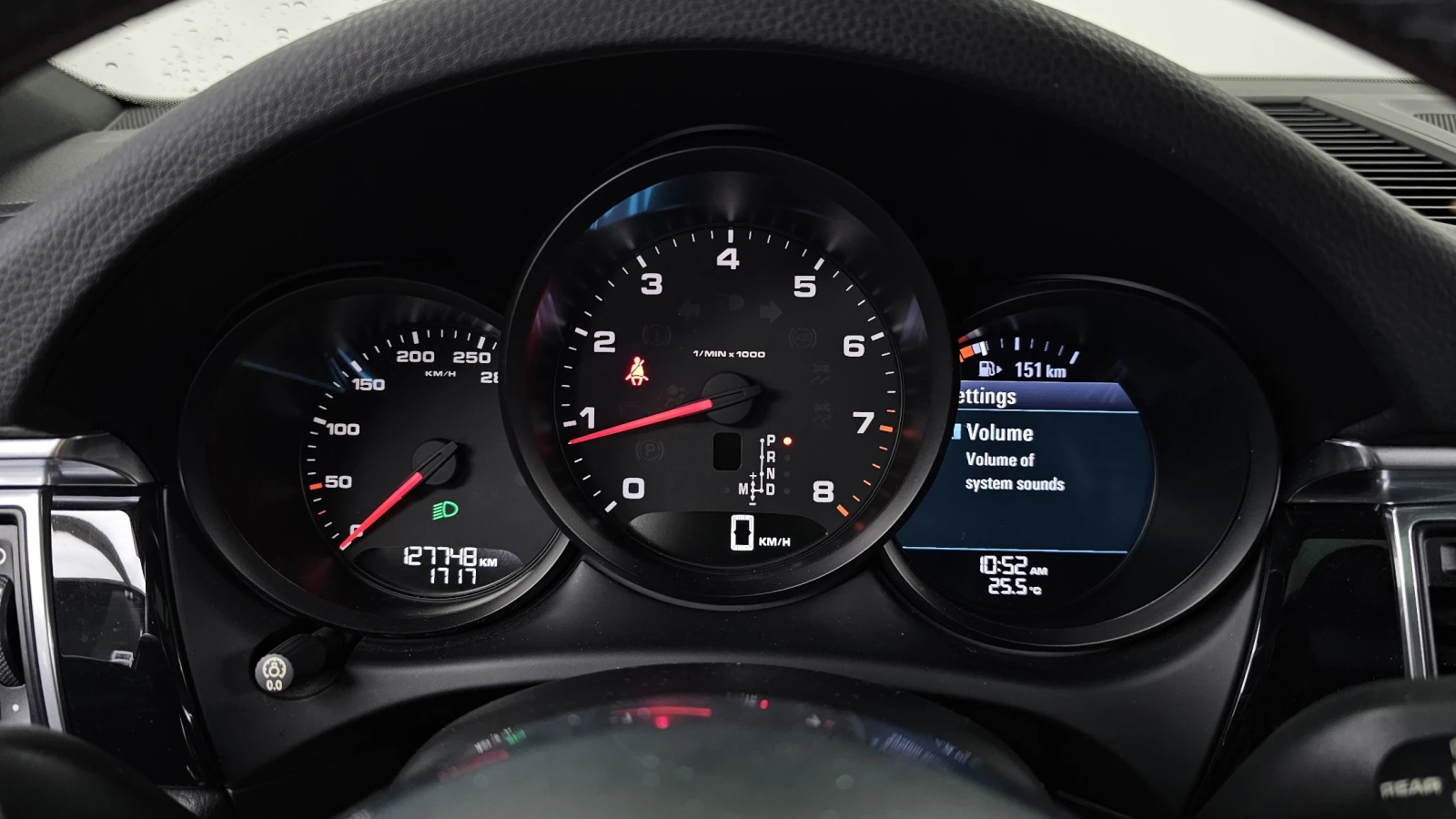 Porsche Macan ЕЛ. БАГАЖНИК* ПОДГРЕВ ВОЛАН* ЛЮК* КРАЙНА ЦЕНА, снимка 8 - Автомобили и джипове - 55608875