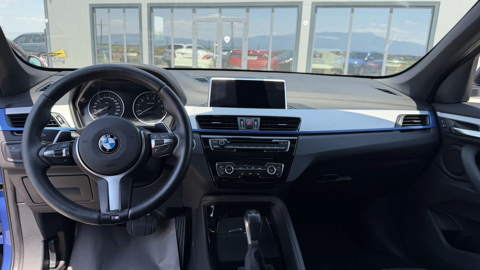 BMW X1 XDRIVE28I * FULL M SPORT* HEAD UP DISPLAY* ПАНОРАМ, снимка 7 - Автомобили и джипове - 55625580