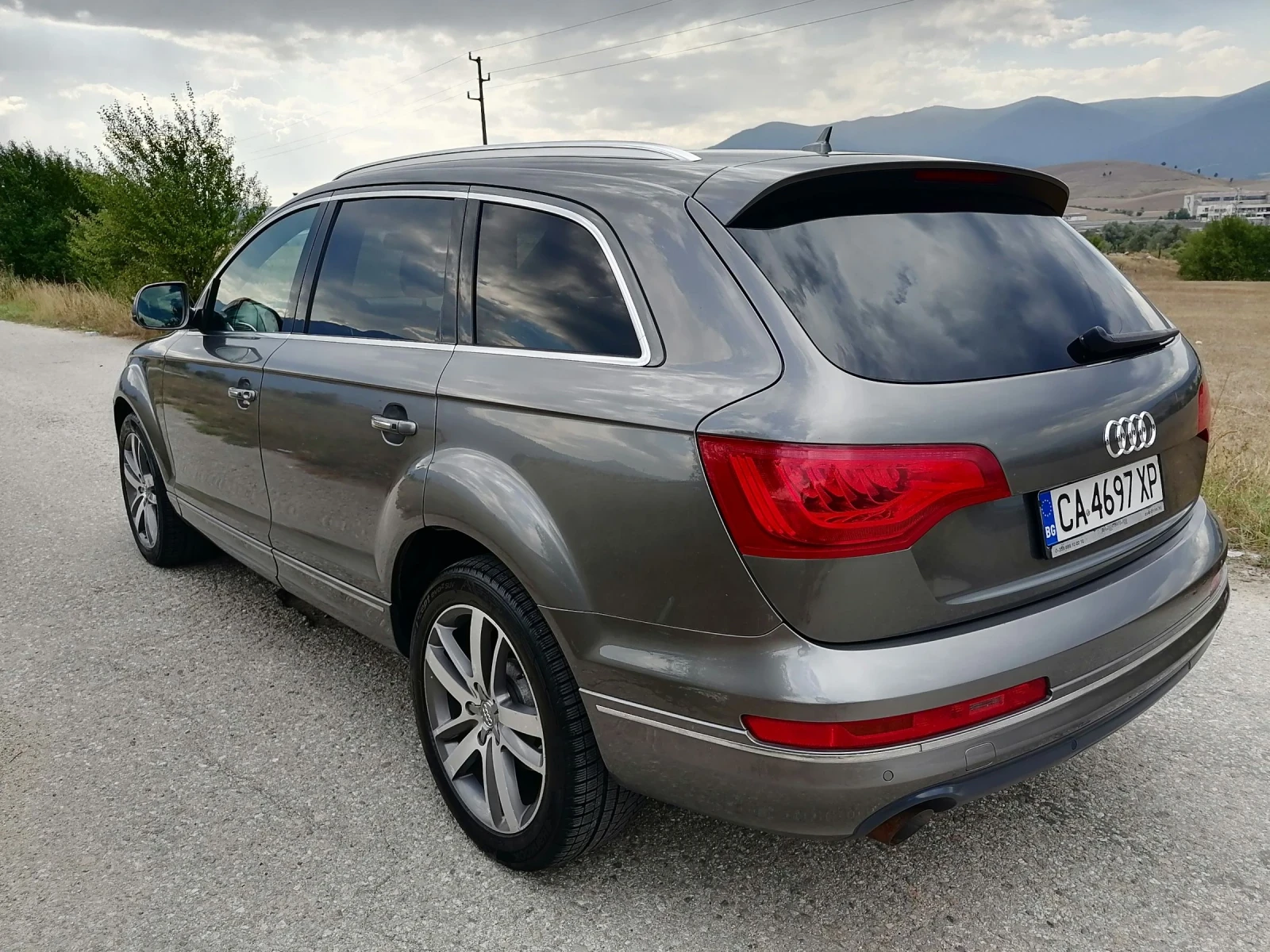Audi Q7 3.0TDI/Facelift/Panorama/Keyless/FullLED, снимка 7 - Автомобили и джипове - 55825727