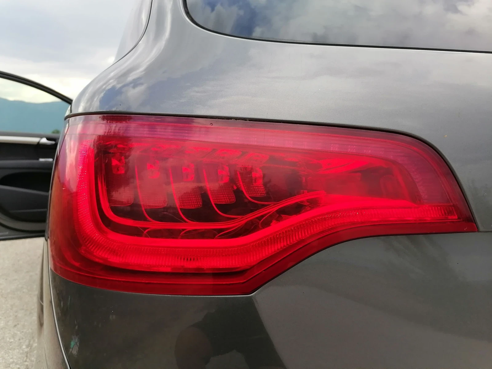 Audi Q7 3.0TDI/Facelift/Panorama/Keyless/FullLED, снимка 10 - Автомобили и джипове - 55825727