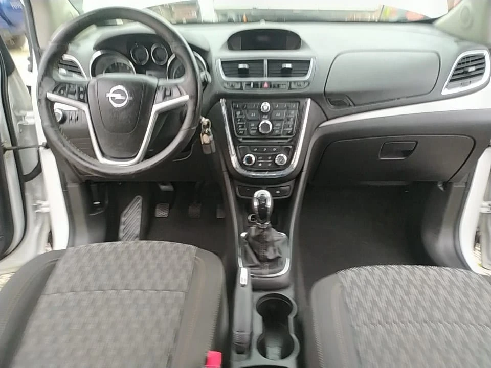 Opel Mokka 1.6 I, снимка 7 - Автомобили и джипове - 56105046