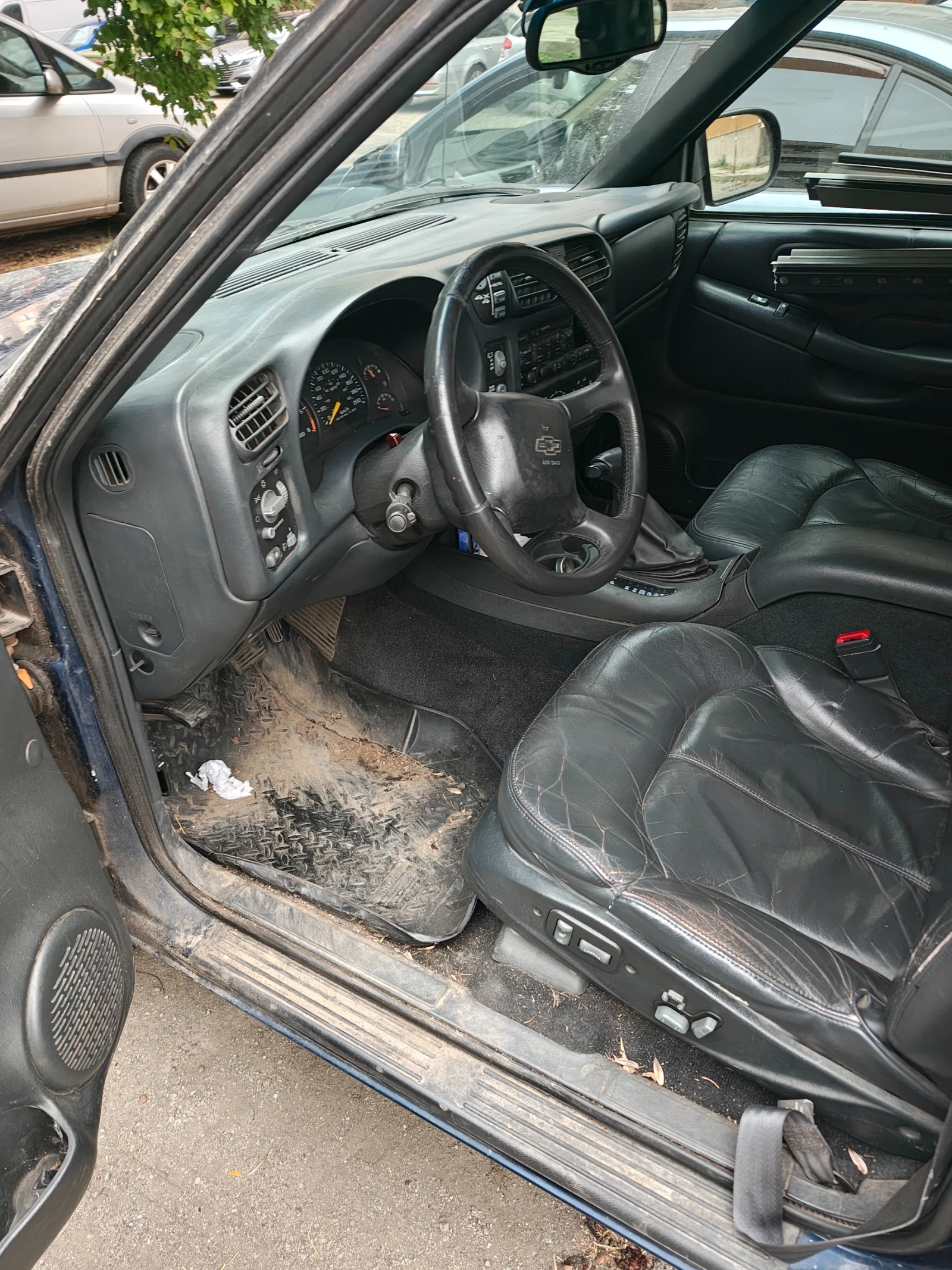 Chevrolet Blazer, снимка 7 - Автомобили и джипове - 56239161