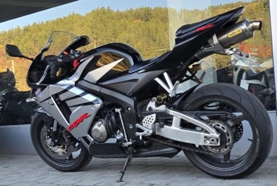 Honda Cbr 600 RR - изображение 3