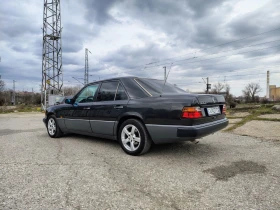 Mercedes-Benz 124, снимка 4