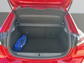 Peugeot 208 New Line Up GT 1.2 PureTech 100 EAT8, снимка 12