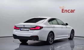 BMW 520 М-ПАКЕТ| ПАНО| ПАМЕТ| HUD| AMBIENT| 360| , снимка 2