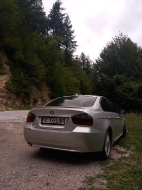BMW 320, снимка 8 - Автомобили и джипове - 45271057