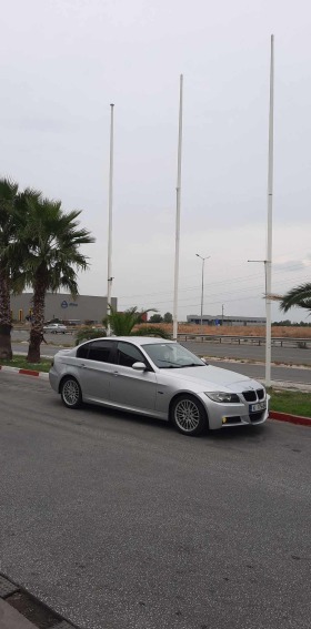 BMW 320, снимка 3 - Автомобили и джипове - 45271057