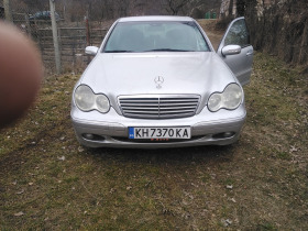 Обява за продажба на Mercedes-Benz C 220 2.2 ~7 500 лв. - изображение 1