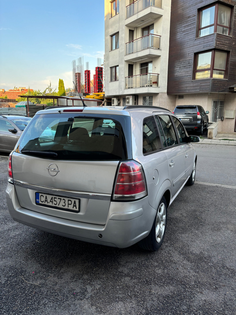 Opel Zafira, снимка 4 - Автомобили и джипове - 46400540