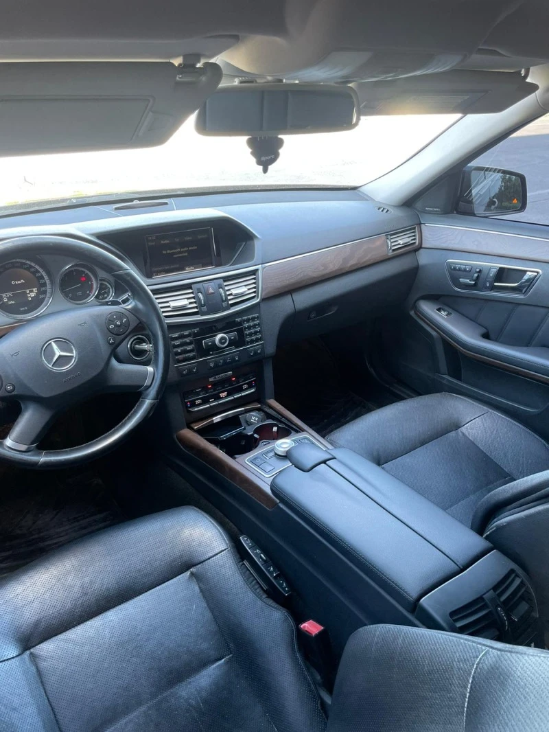 Mercedes-Benz E 350 * Първи собственик , снимка 4 - Автомобили и джипове - 47229008