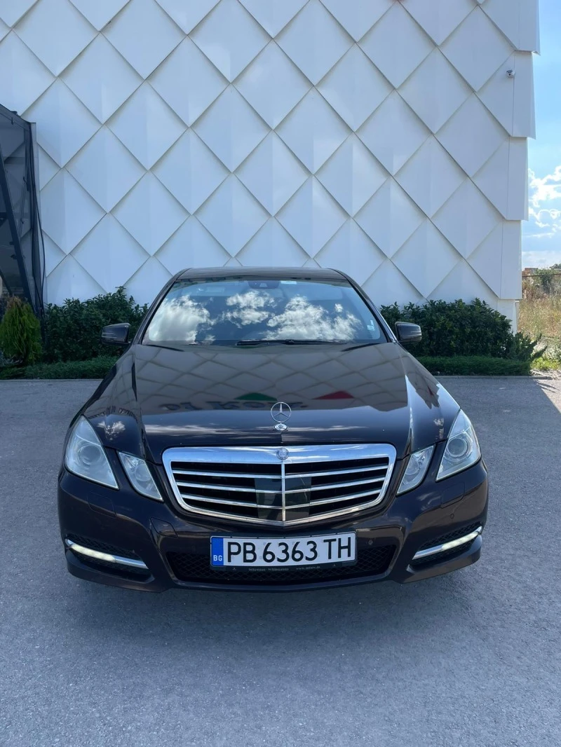 Mercedes-Benz E 350 * Първи собственик , снимка 1 - Автомобили и джипове - 47229008