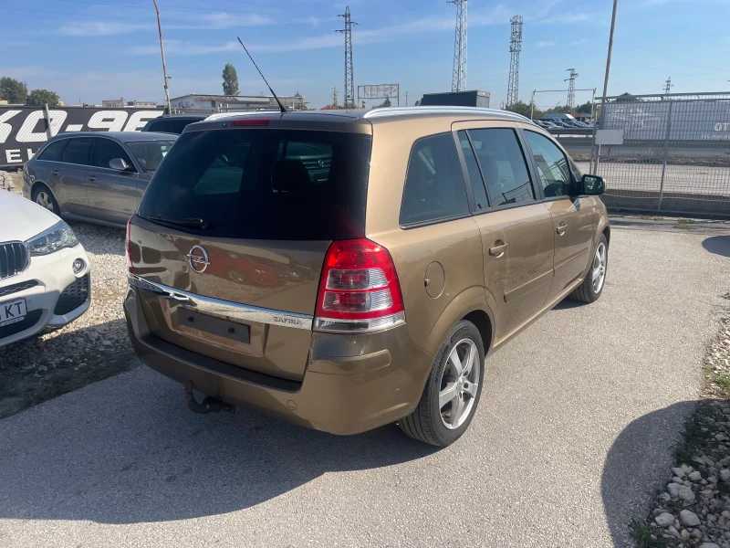 Opel Zafira 1.8i, снимка 4 - Автомобили и джипове - 47364802