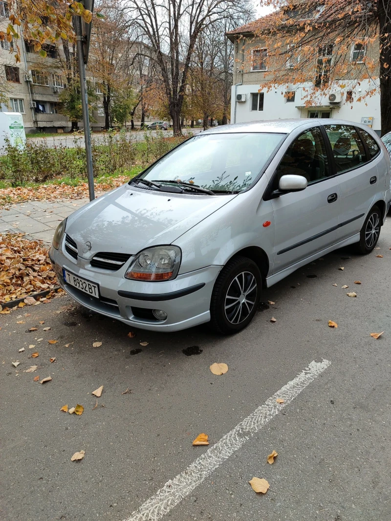 Nissan Almera tino, снимка 2 - Автомобили и джипове - 47923595