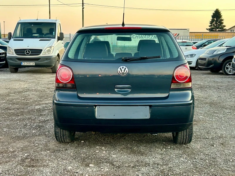 VW Polo 1.4* Gaz* Benzin* Top, снимка 4 - Автомобили и джипове - 48338401