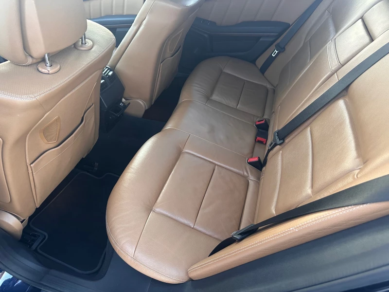 Mercedes-Benz E 350, снимка 15 - Автомобили и джипове - 52381927