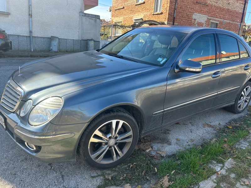 Mercedes-Benz E 280, снимка 3 - Автомобили и джипове - 52254500