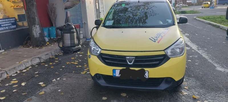Dacia Lodgy, снимка 2 - Автомобили и джипове - 52436651