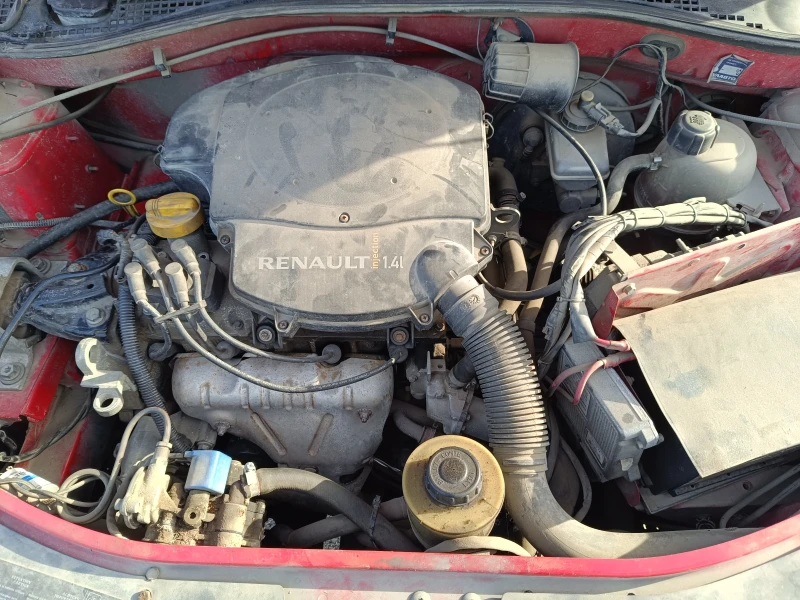 Dacia Logan gaz, снимка 9 - Автомобили и джипове - 52471983