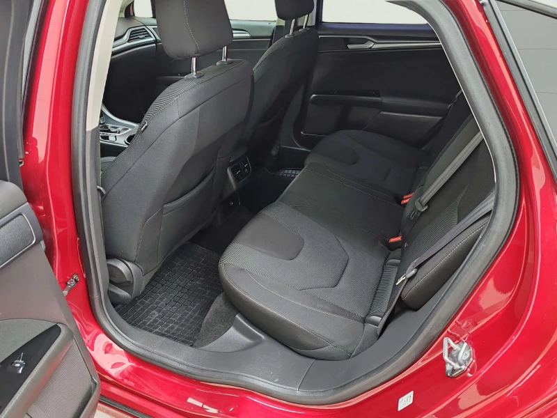 Ford Mondeo 2.0 TDci, снимка 10 - Автомобили и джипове - 53136421