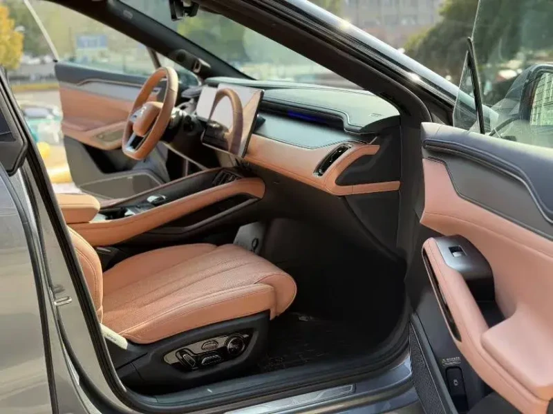 BYD Seal BYD SongL EV BEV , снимка 4 - Автомобили и джипове - 53241357