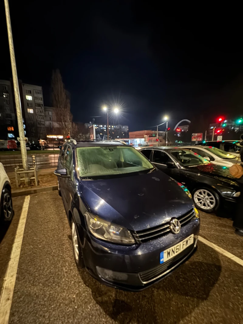 VW Touran 2.0/140/Десен волан