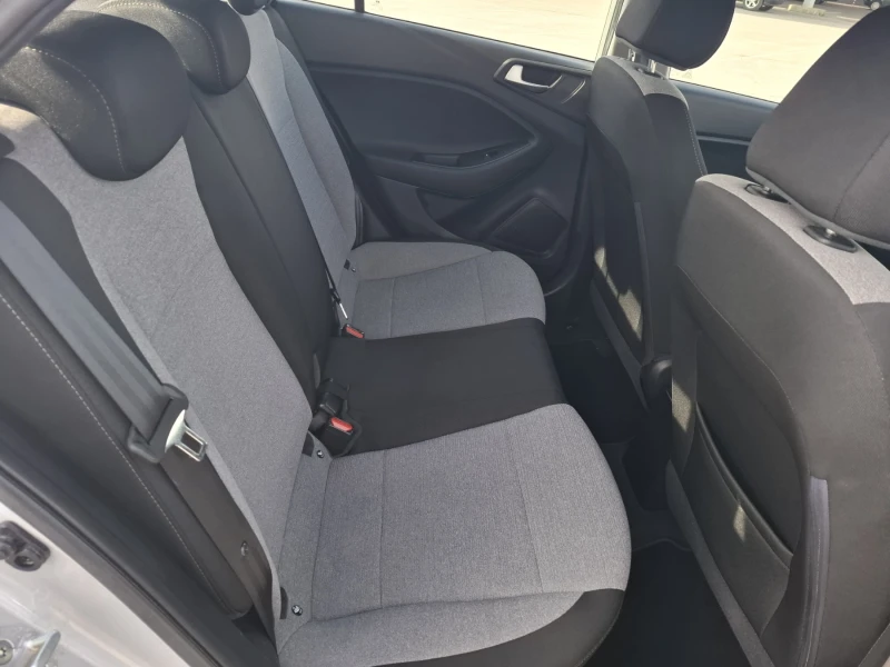 Hyundai I20 1.2* LED* 152344к.м.* EURO6, снимка 8 - Автомобили и джипове - 53464414