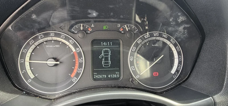 Skoda Octavia, снимка 8 - Автомобили и джипове - 53597255