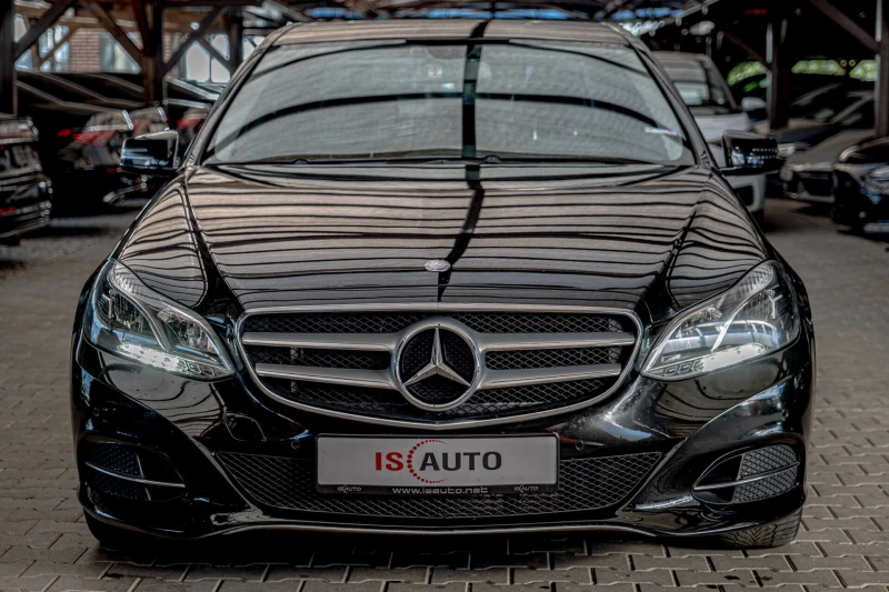 Mercedes-Benz E 220 CDI/Avangarde/Active Park Assist/Led/Navi/7G Troni - 27900 лв. - 76398228 1