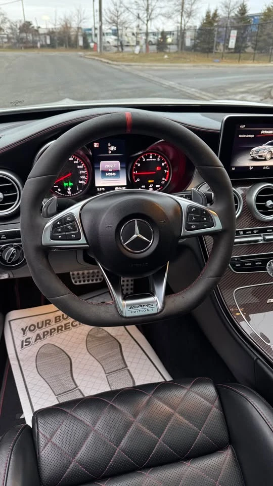 Mercedes-Benz C 63 AMG S * * EDITION ONE * * CARFAX * * АВТОКРЕДИТ * * , снимка 12 - Автомобили и джипове - 53180561