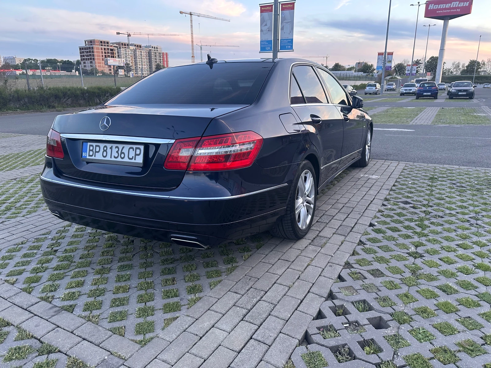 Mercedes-Benz E 350  - изображение 8