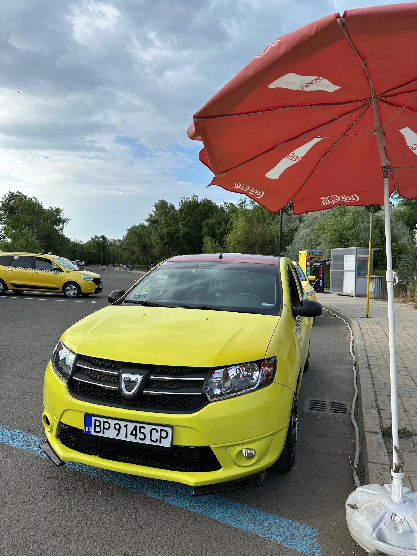Dacia Sandero 1.5 - изображение 2