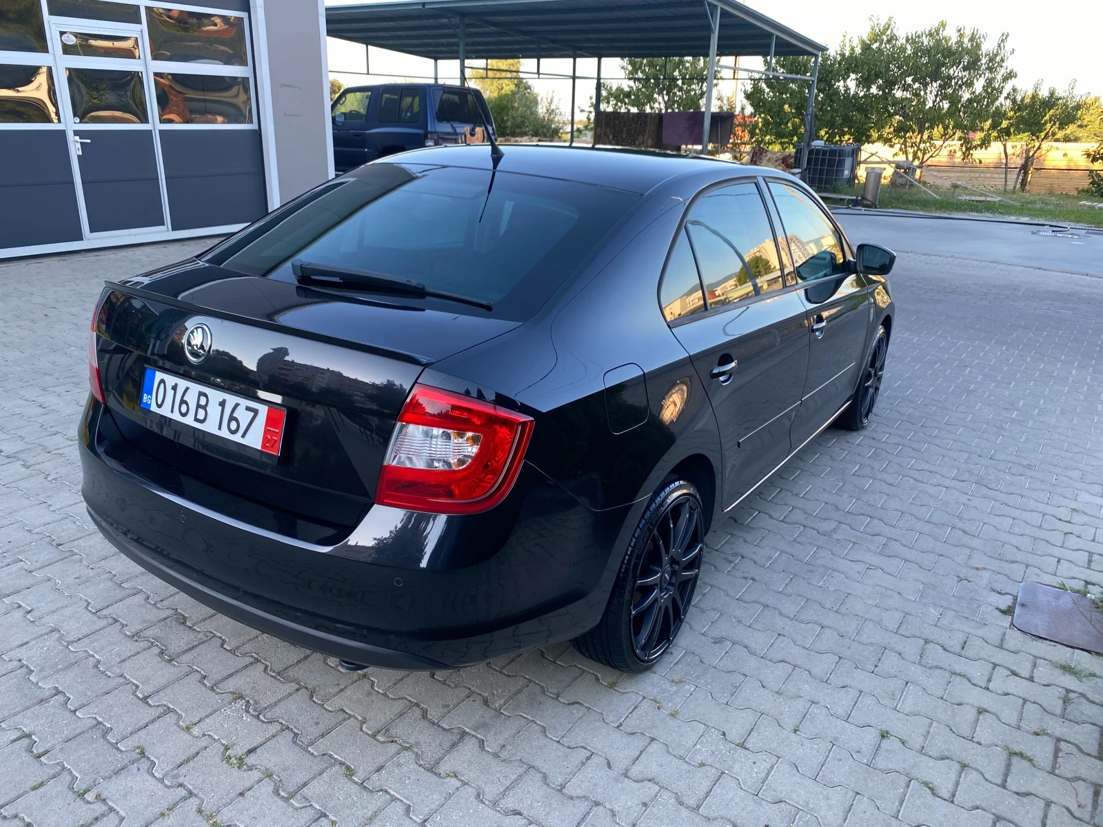 Skoda Rapid 1.6 tdi - изображение 4