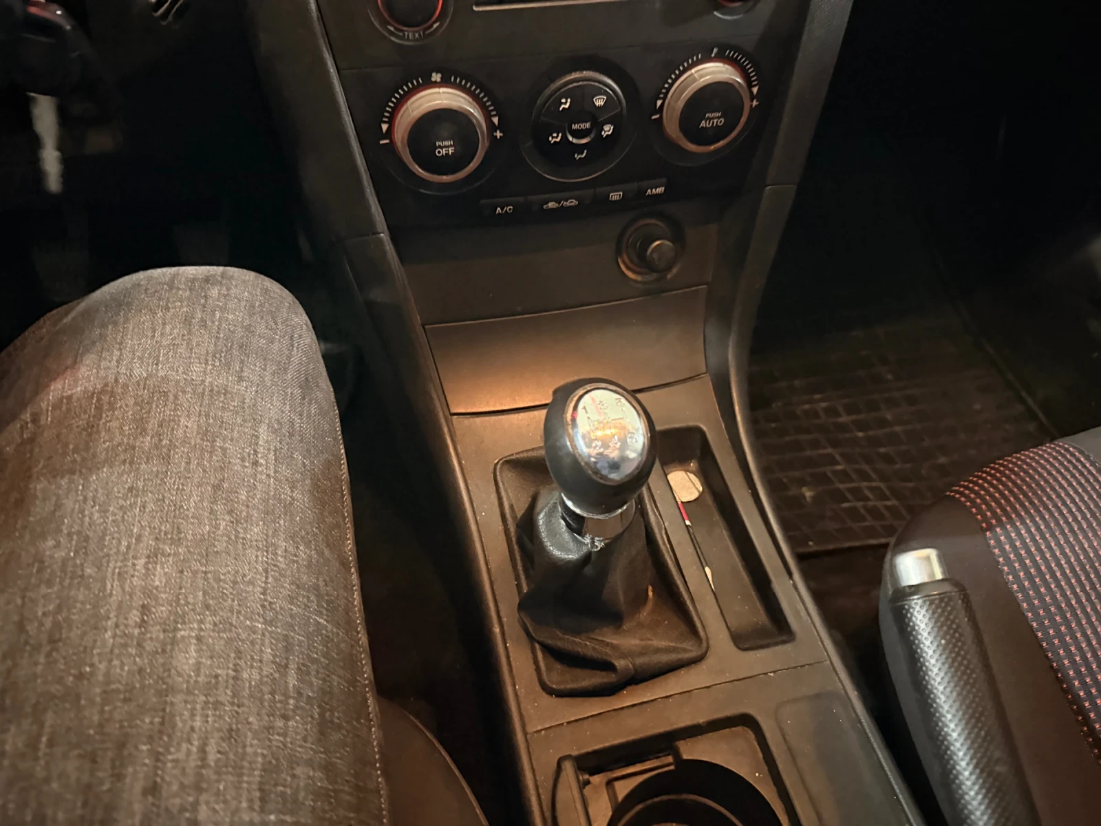 Mazda 3 1.6 | Mobile.bg � ����������� 14