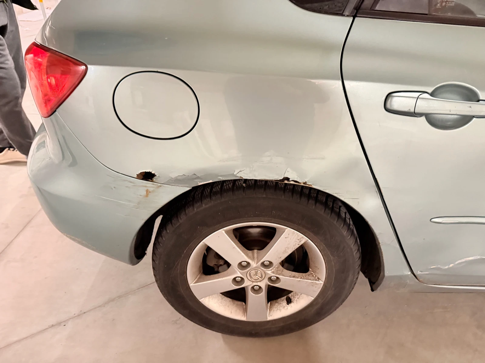 Mazda 3 1.6 | Mobile.bg � ����������� 11