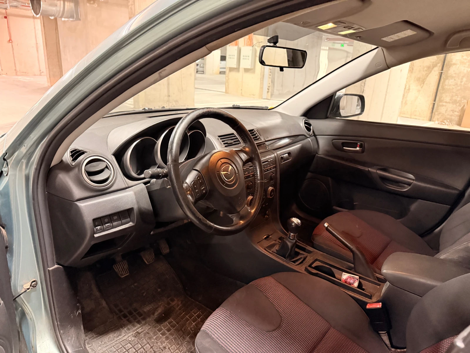 Mazda 3 1.6 | Mobile.bg � ����������� 12