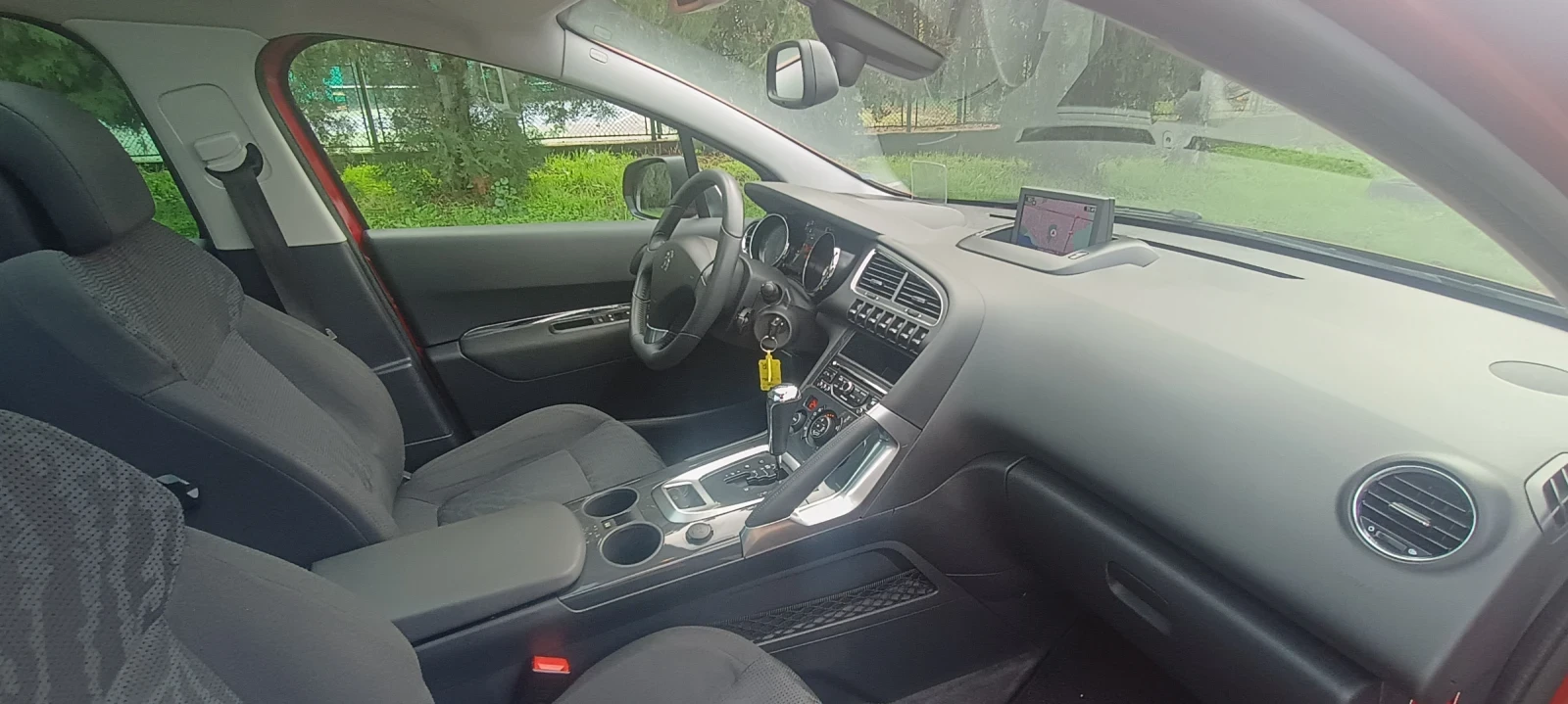 Peugeot 3008 1, 6 allure auto  - изображение 6