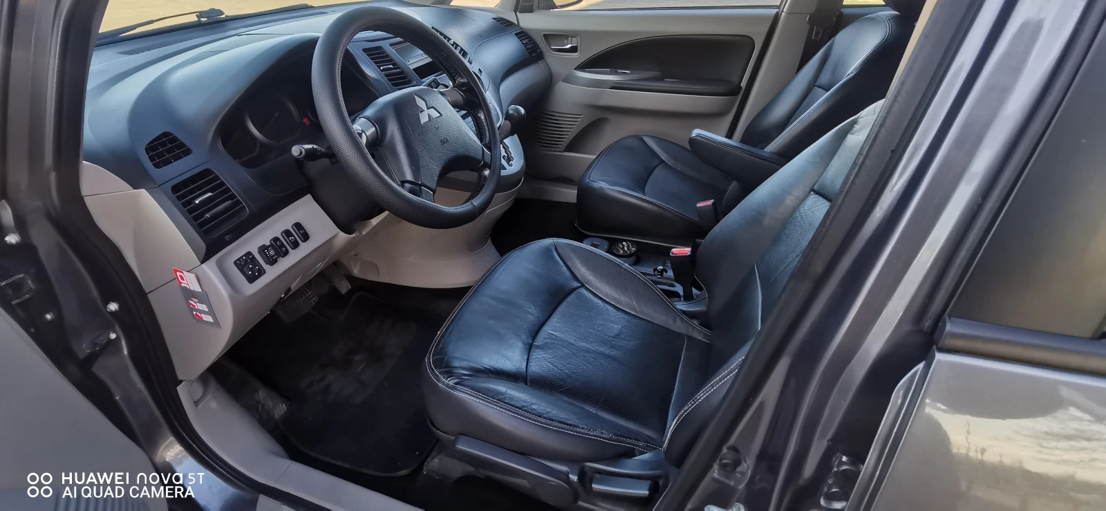 Mitsubishi Grandis  - изображение 7