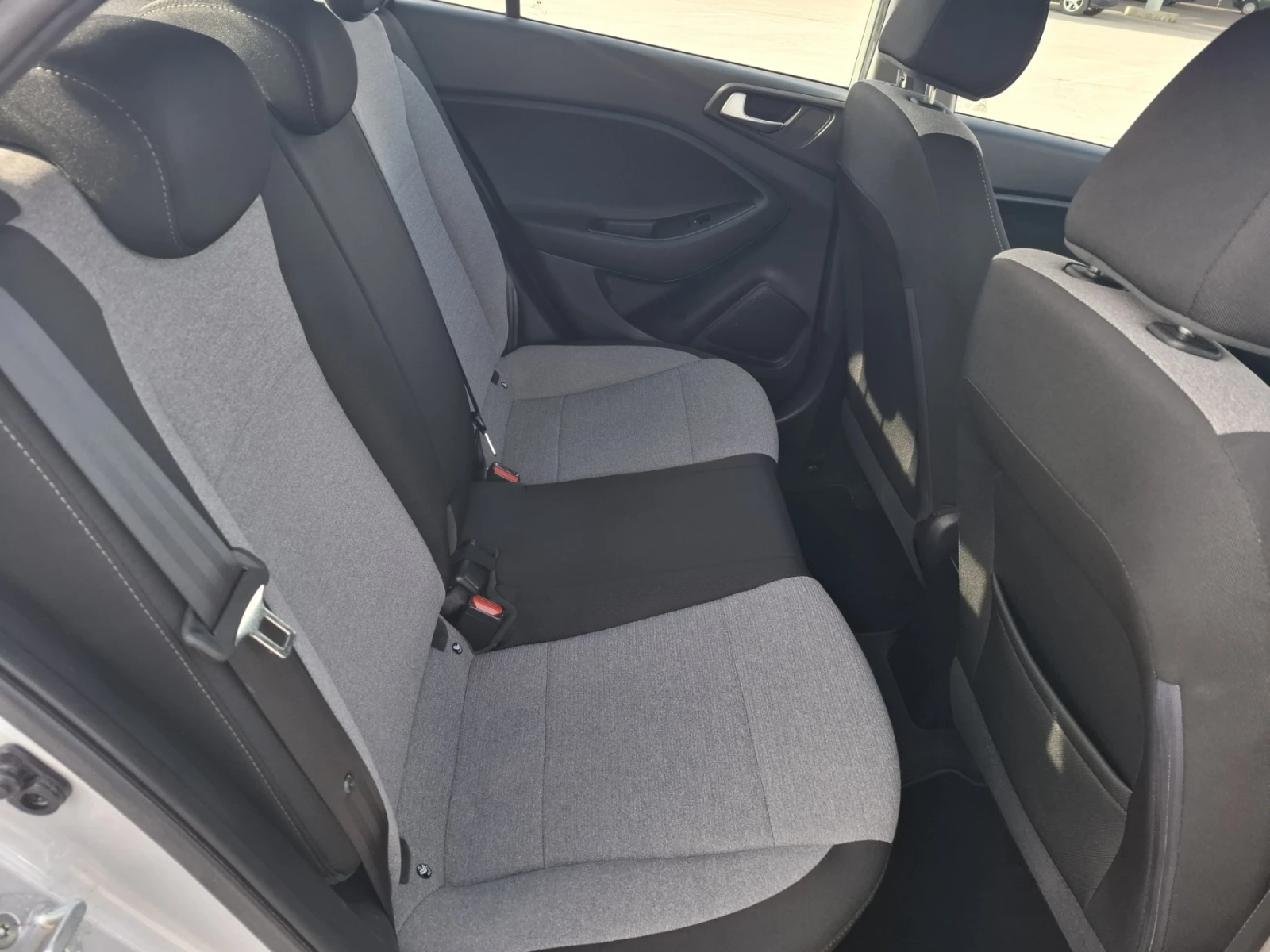 Hyundai I20 1.2* LED* 152344к.м.* EURO6 - изображение 8