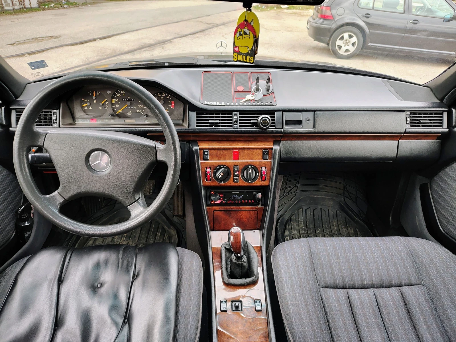 Mercedes-Benz 124, снимка 13 - Автомобили и джипове - 53891200